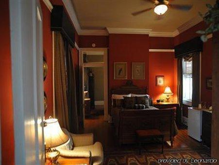 Five Continents Bed And Breakfast Ню Орлиънс Стая снимка